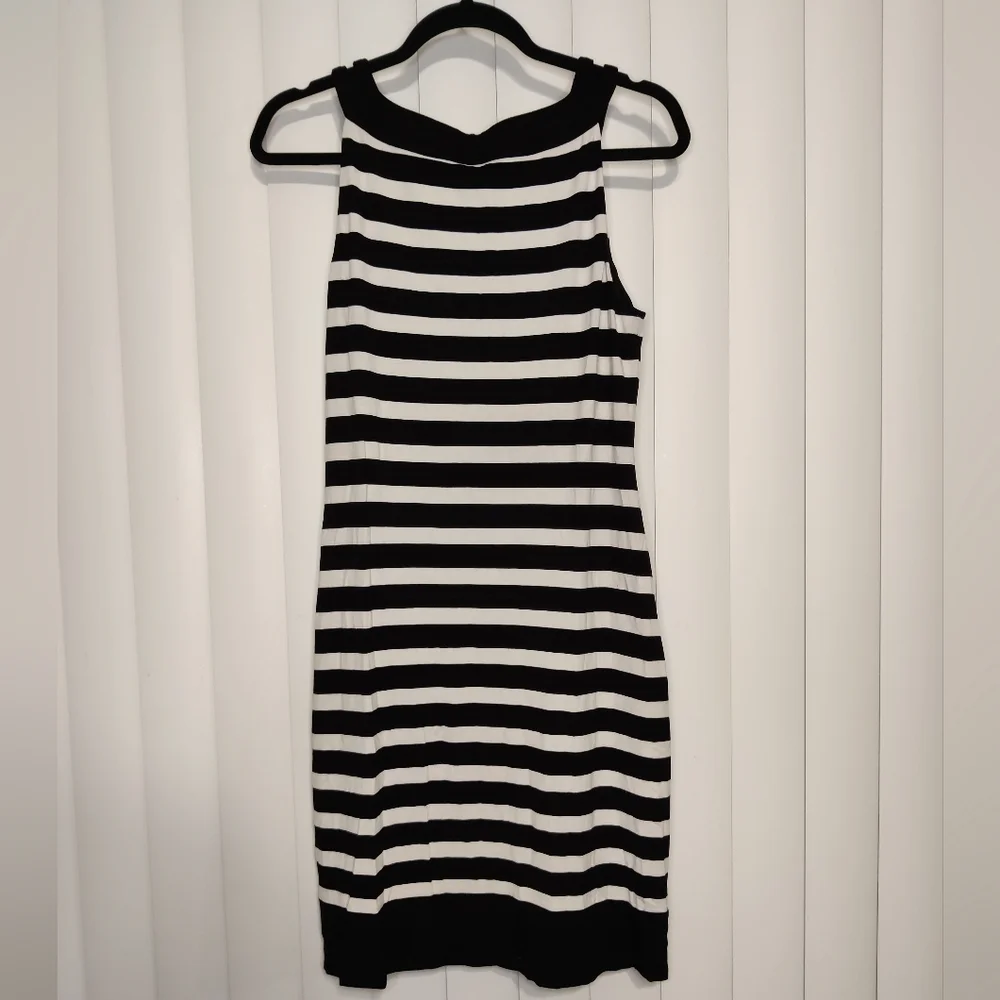 WHBM black and white striped dress size small - Picture 2 of 3